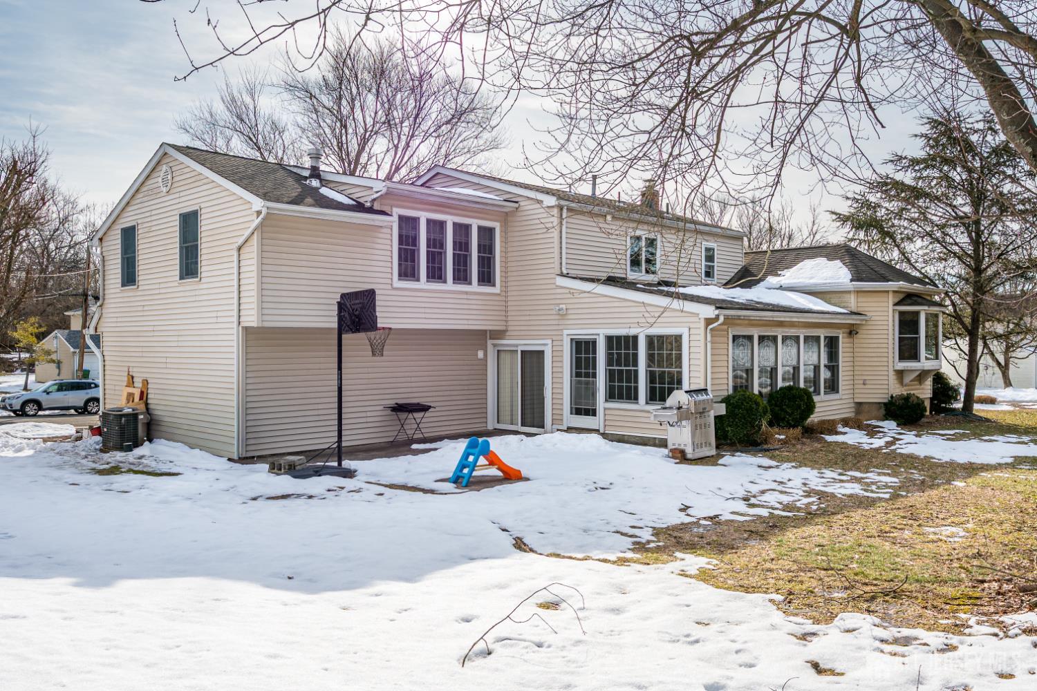 19 Annette Drive Edison NJ 08820