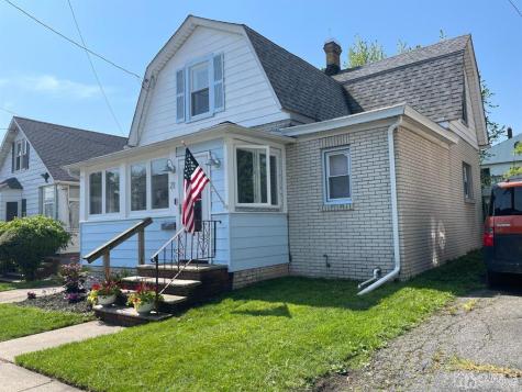 21 Douglas Street Fords NJ 08863