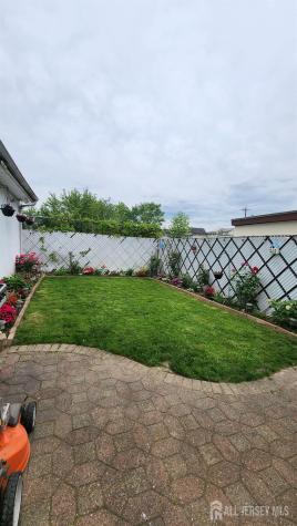 353 Main Street Belleville NJ 07109