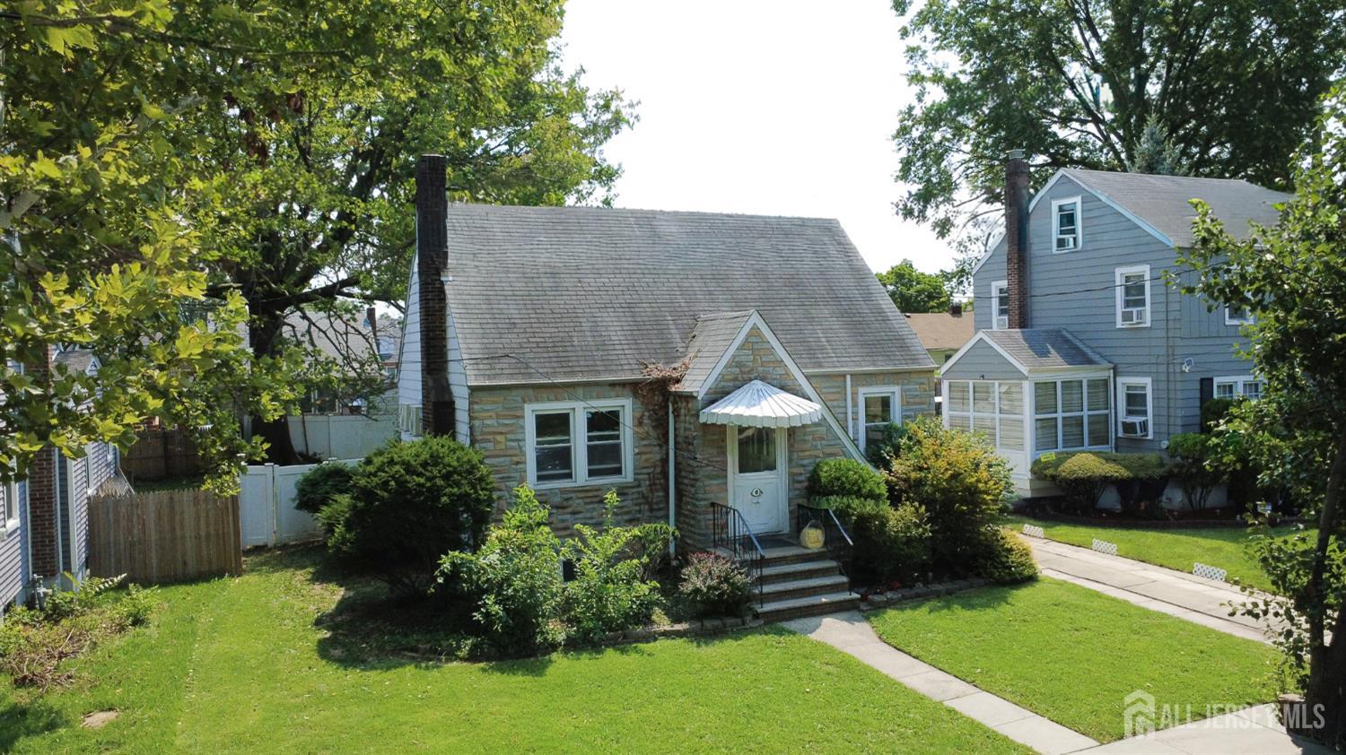18 Cypress Street Carteret NJ 07008