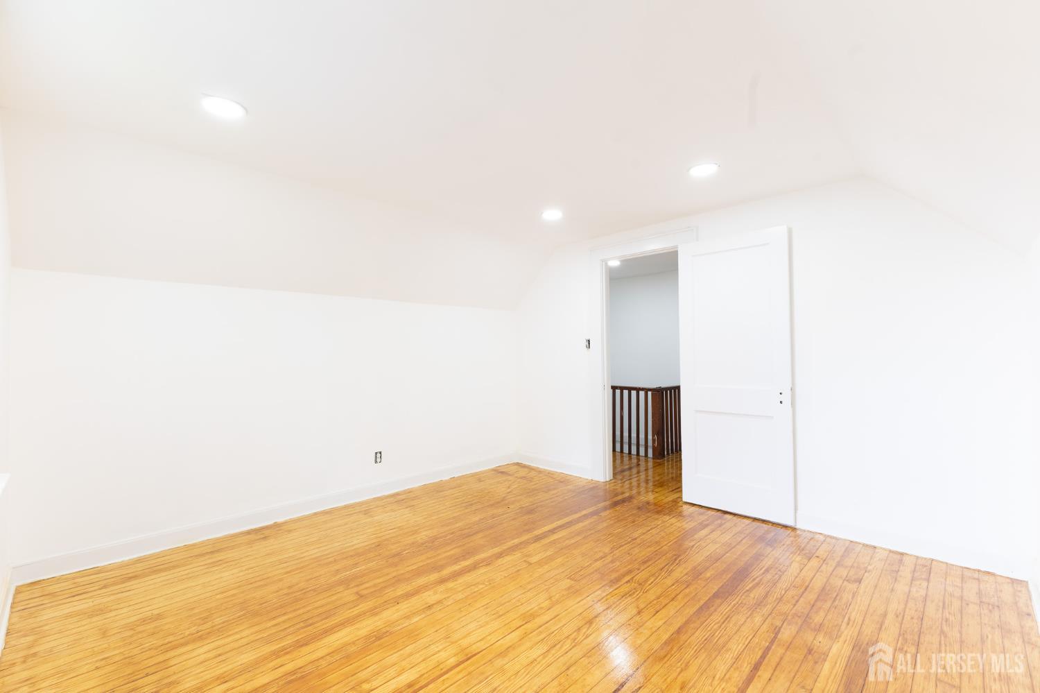 18 Cypress Street Carteret NJ 07008