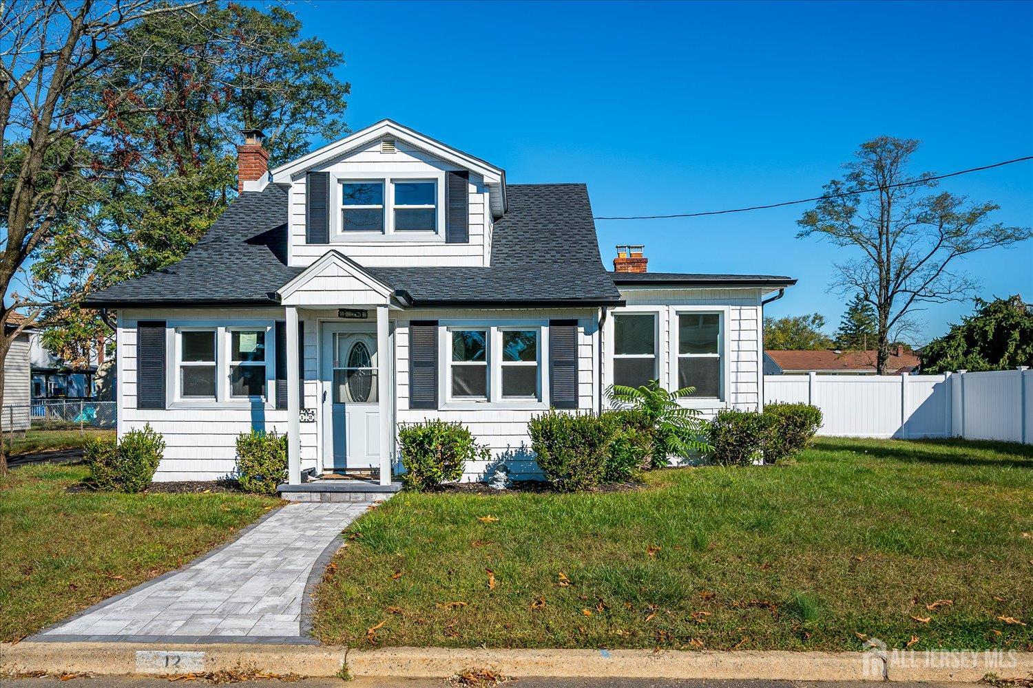 12 White Street Middletown NJ 07748