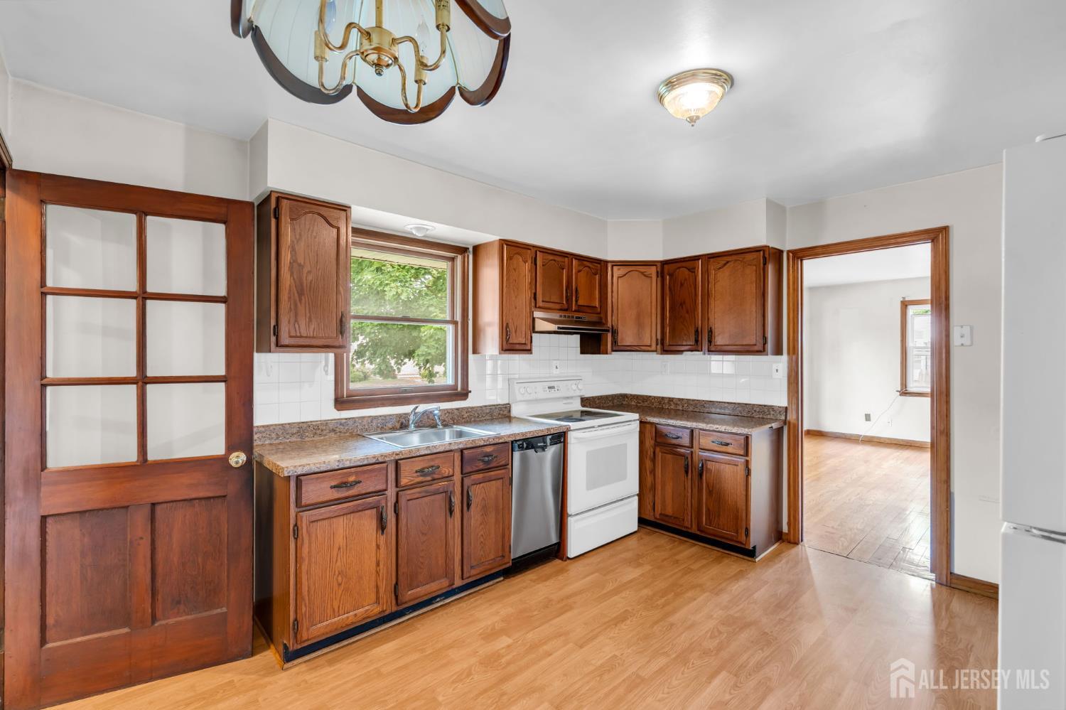 13 Burnham Road East Brunswick NJ 08816