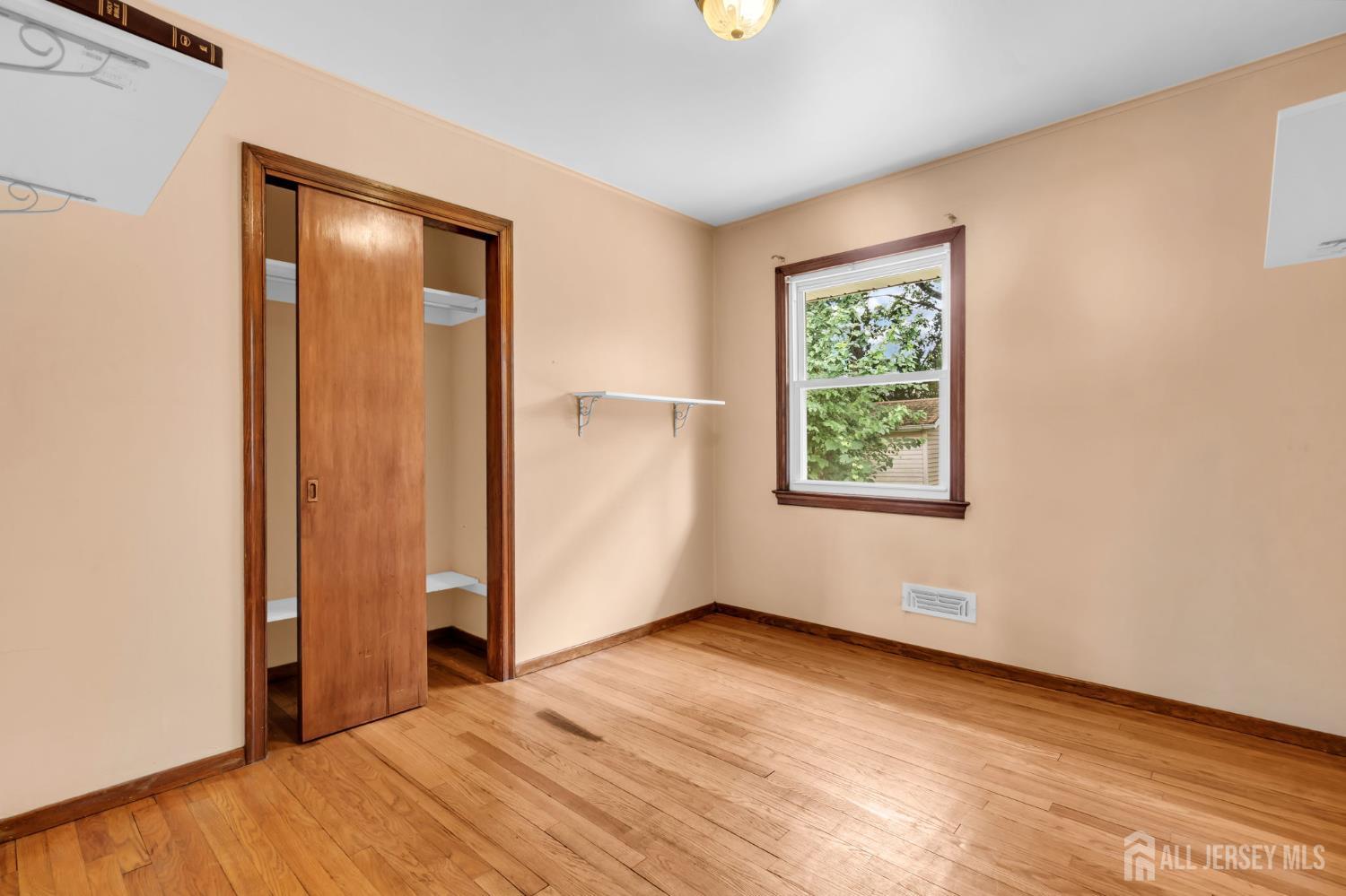 13 Burnham Road East Brunswick NJ 08816