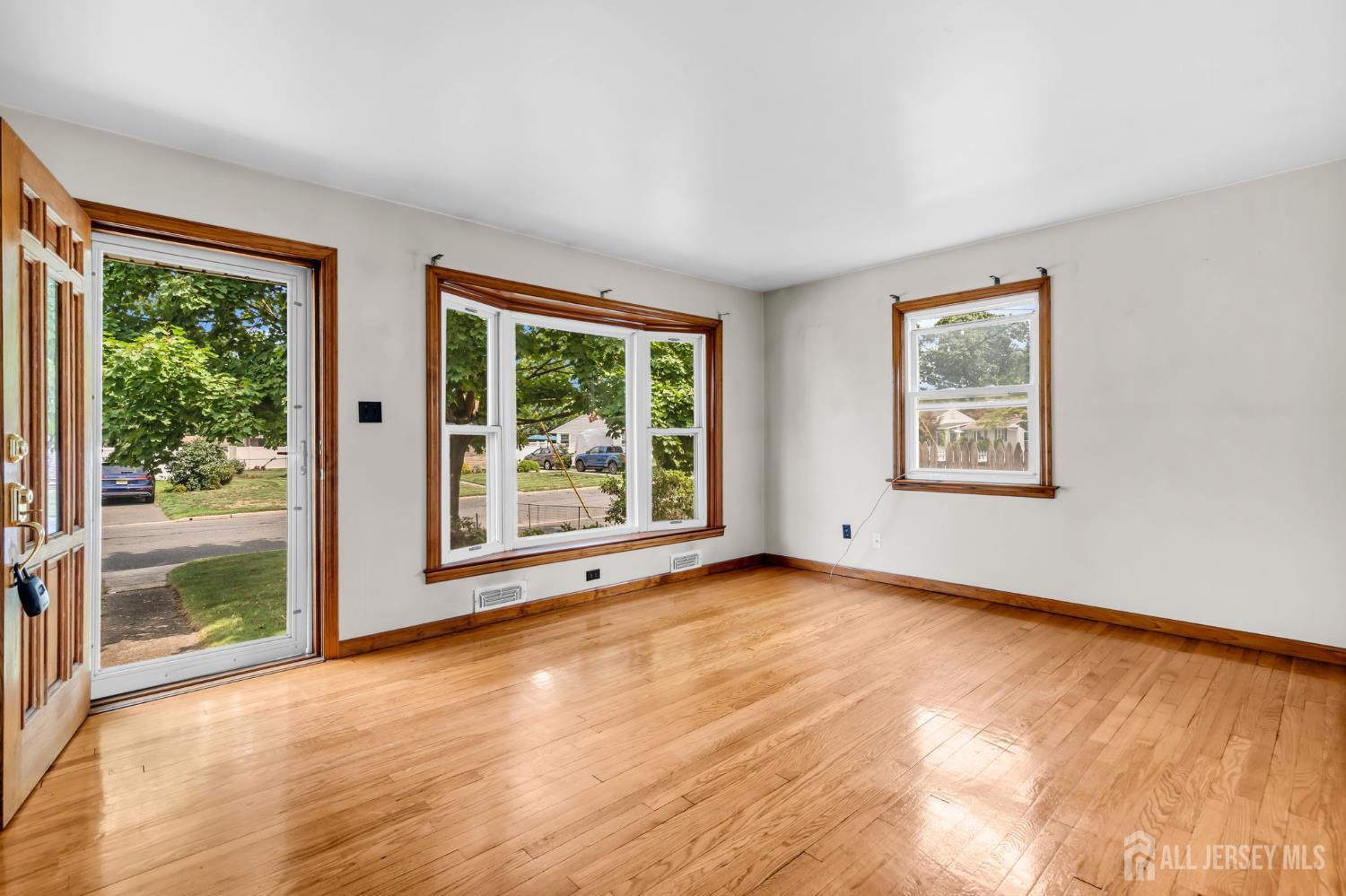 13 Burnham Road East Brunswick NJ 08816
