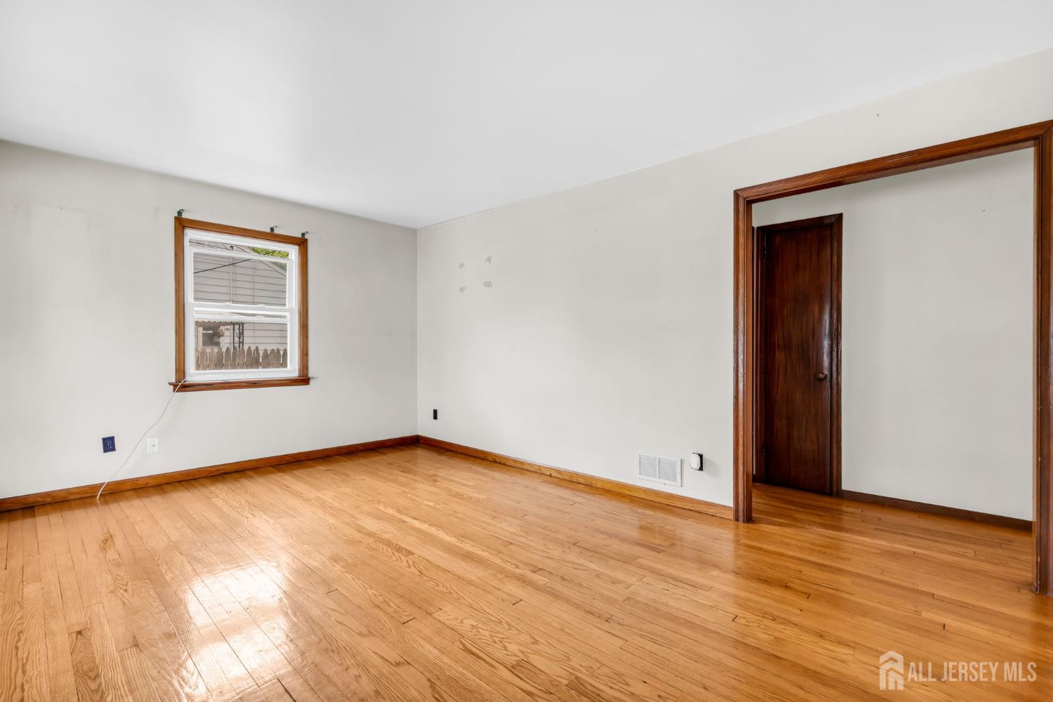 13 Burnham Road East Brunswick NJ 08816