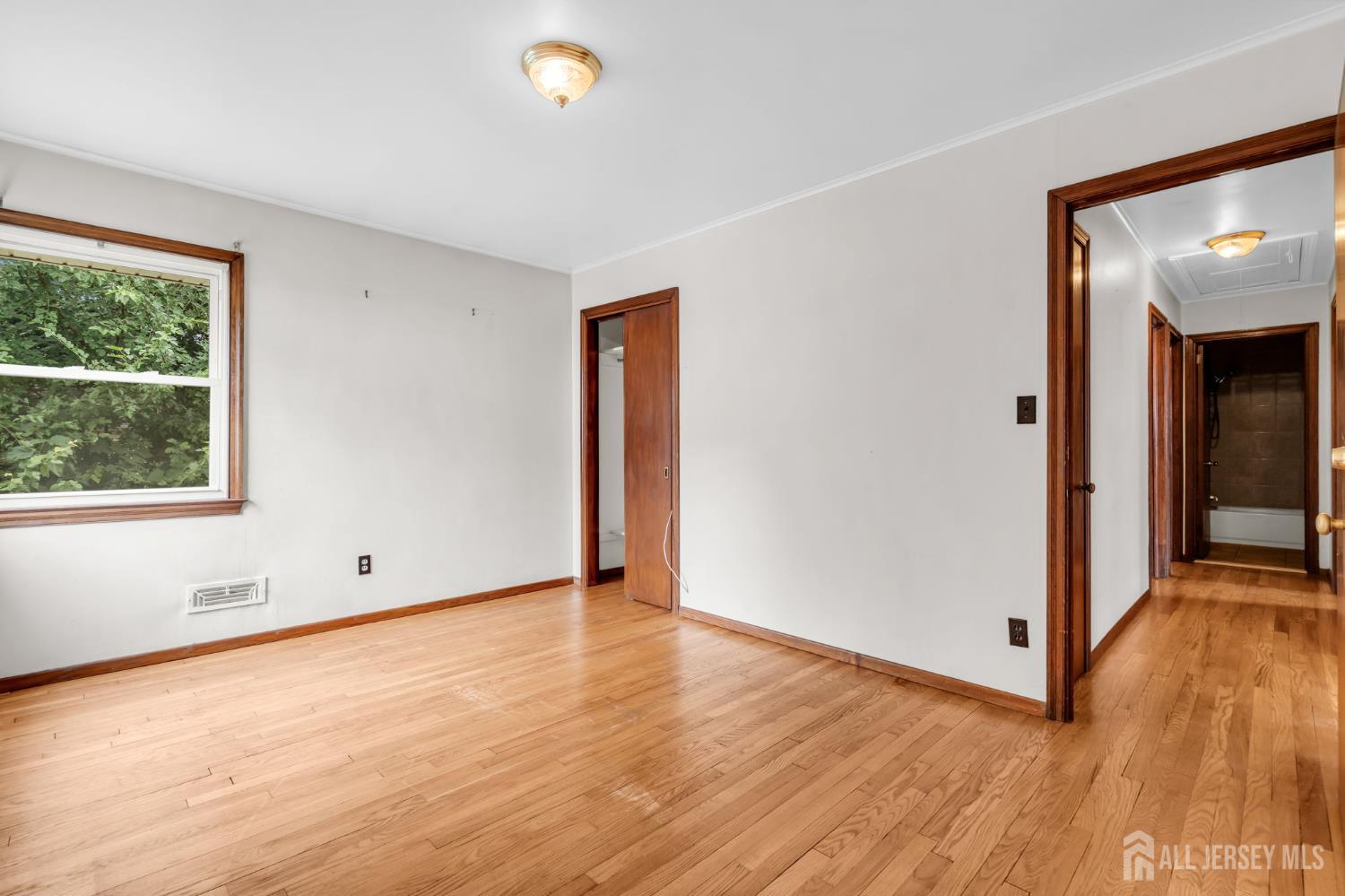 13 Burnham Road East Brunswick NJ 08816