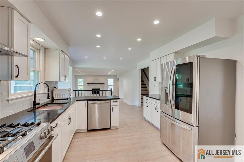 23 Amherst Way West Windsor NJ 08550