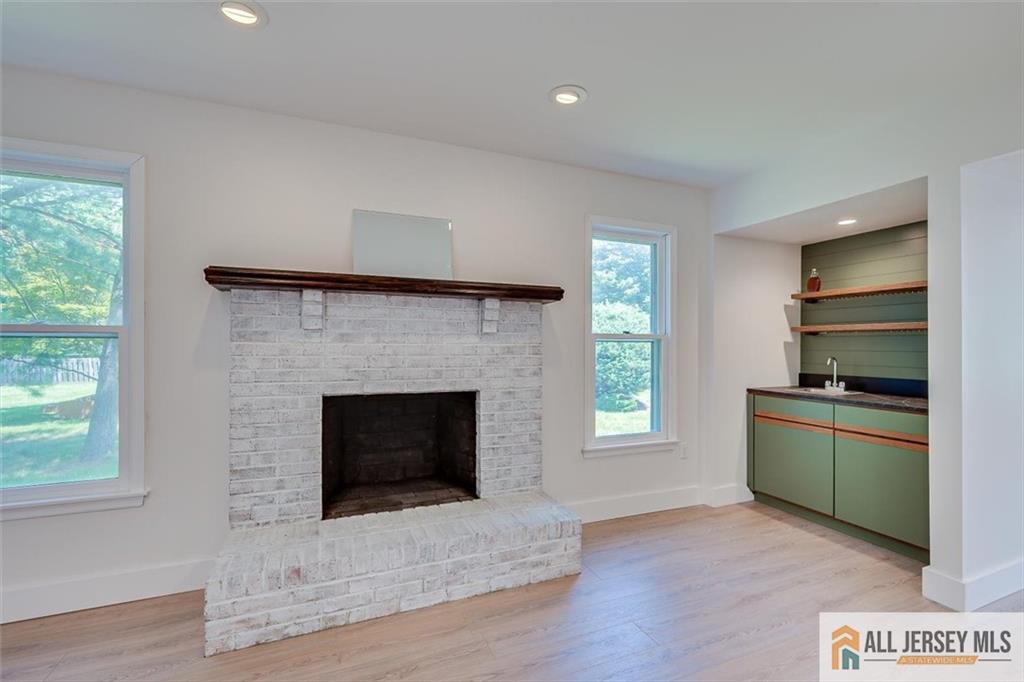 23 Amherst Way West Windsor NJ 08550