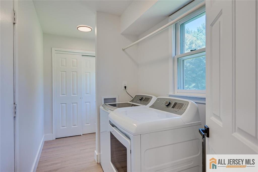23 Amherst Way West Windsor NJ 08550