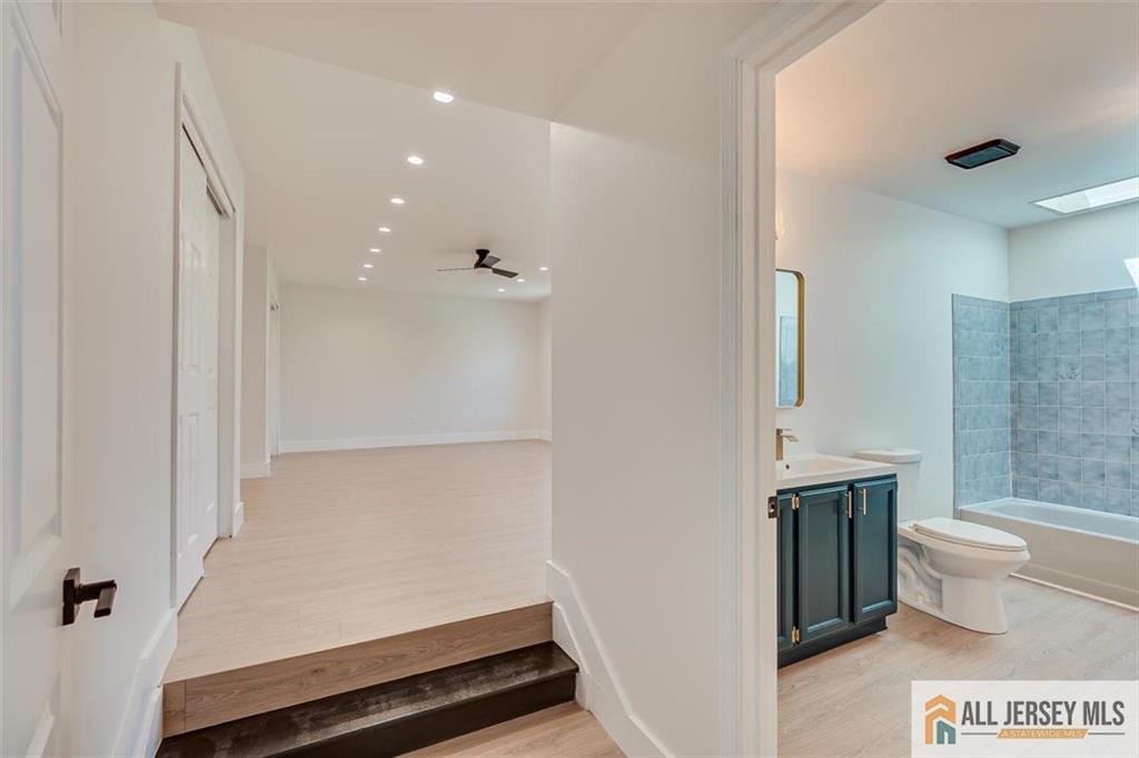 23 Amherst Way West Windsor NJ 08550