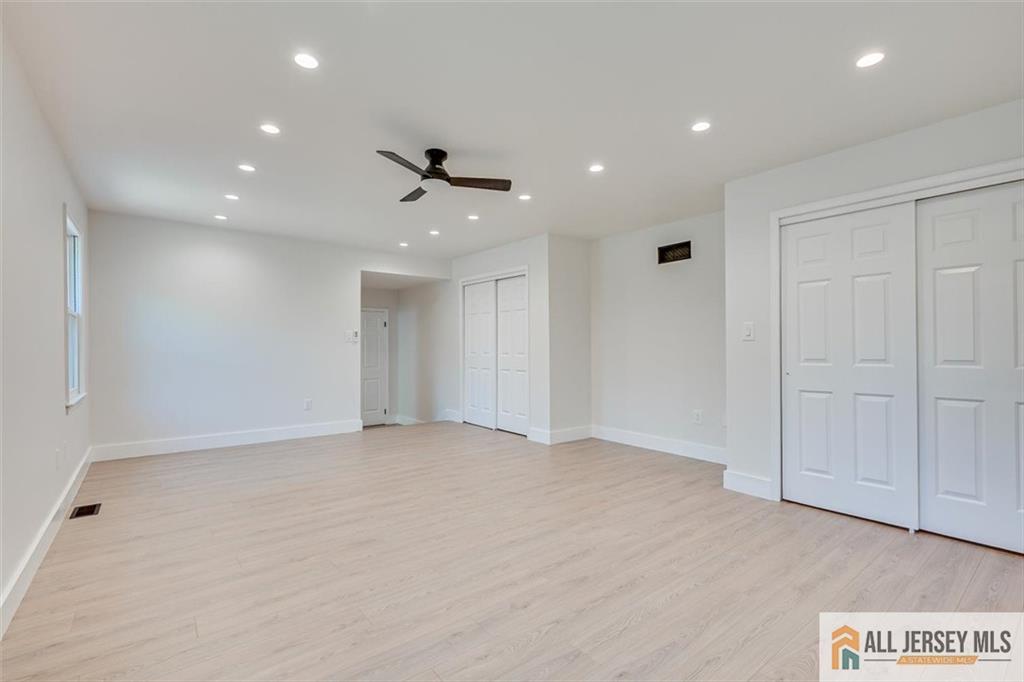 23 Amherst Way West Windsor NJ 08550