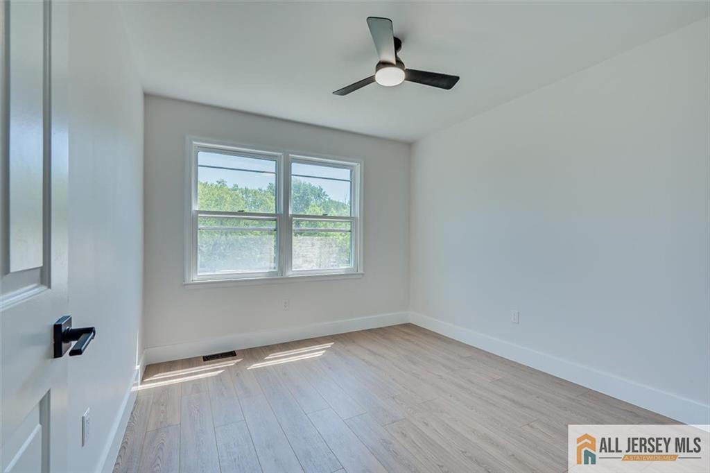 23 Amherst Way West Windsor NJ 08550