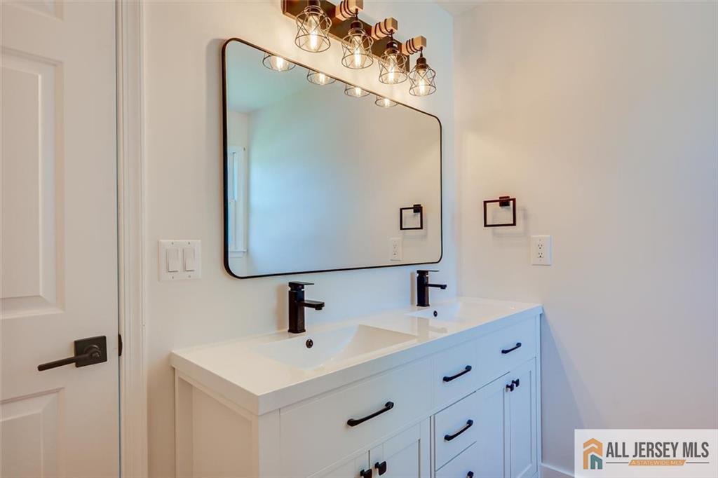 23 Amherst Way West Windsor NJ 08550