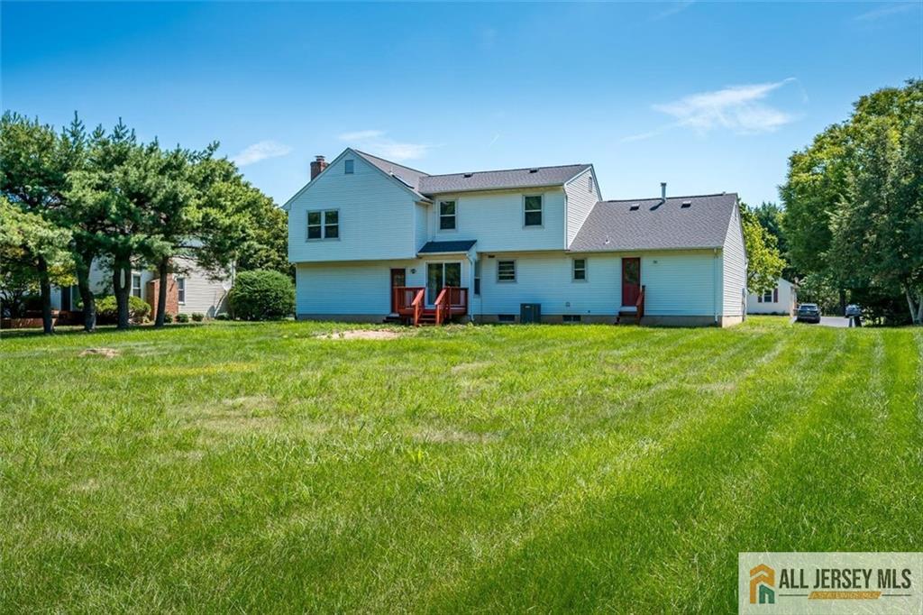 23 Amherst Way West Windsor NJ 08550