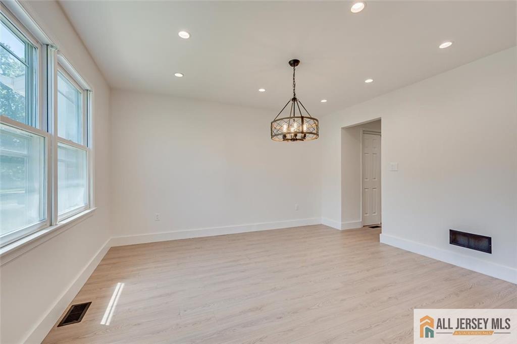 23 Amherst Way West Windsor NJ 08550