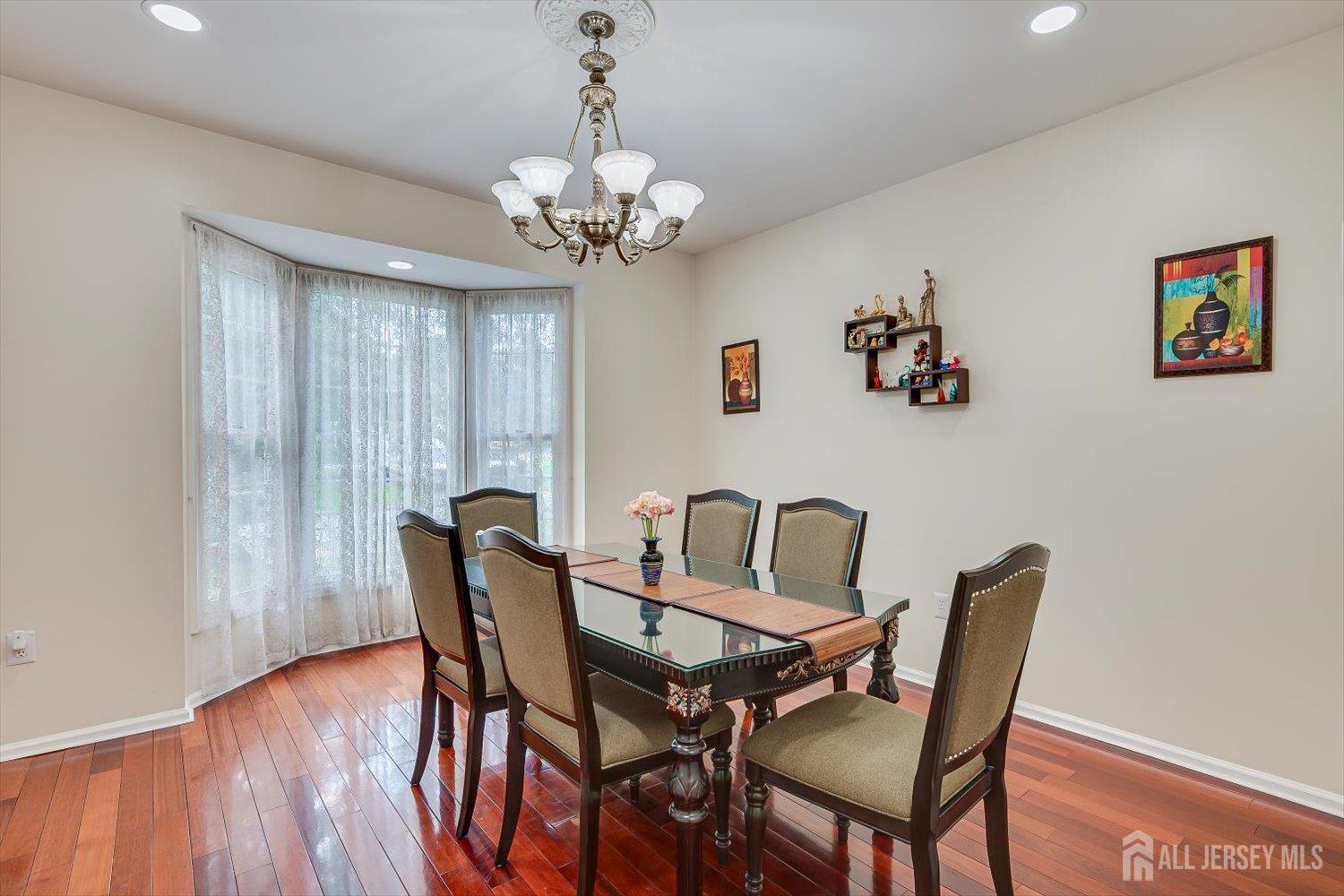 8 Mcbride Way Bridgewater NJ 08807