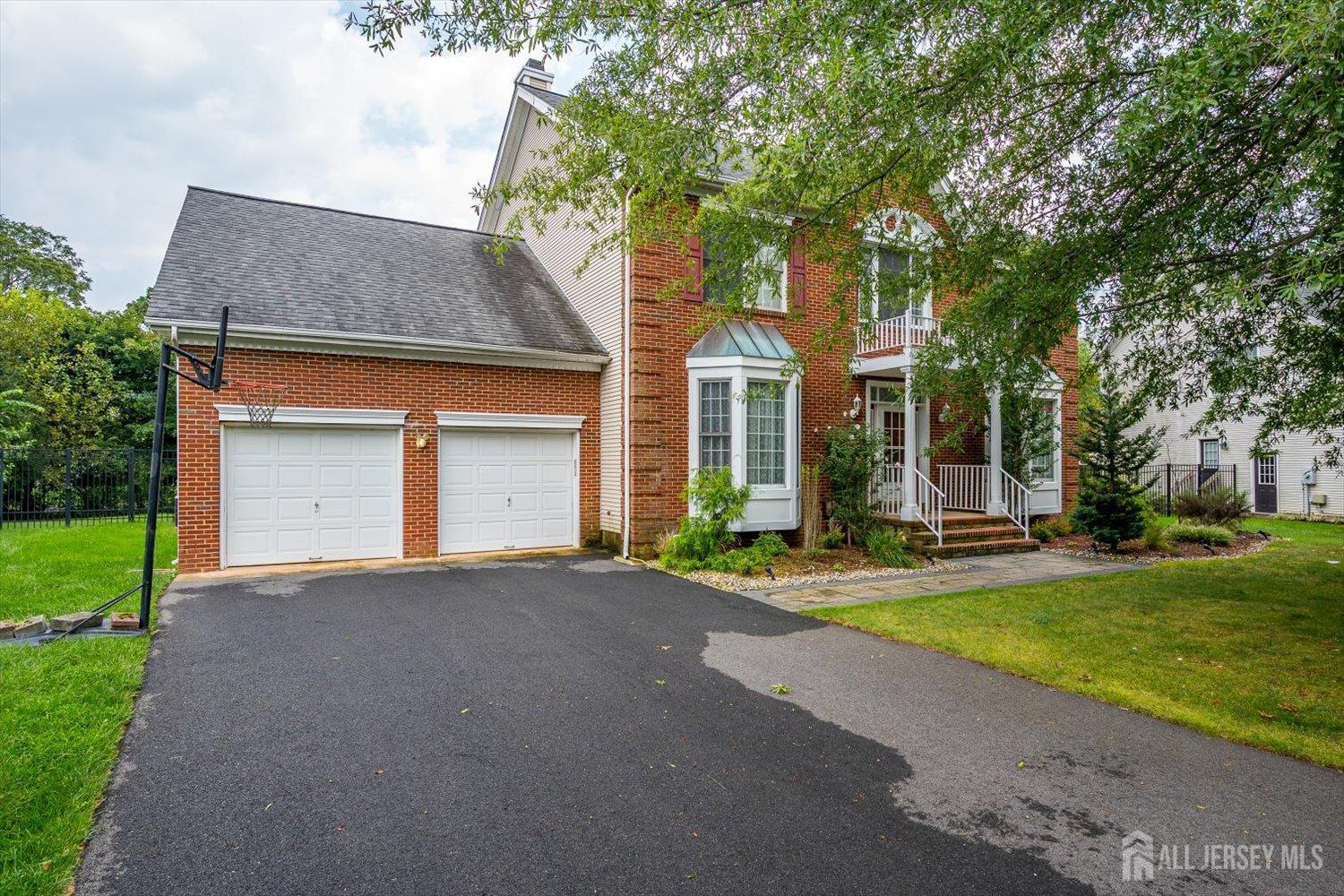 8 Mcbride Way Bridgewater NJ 08807