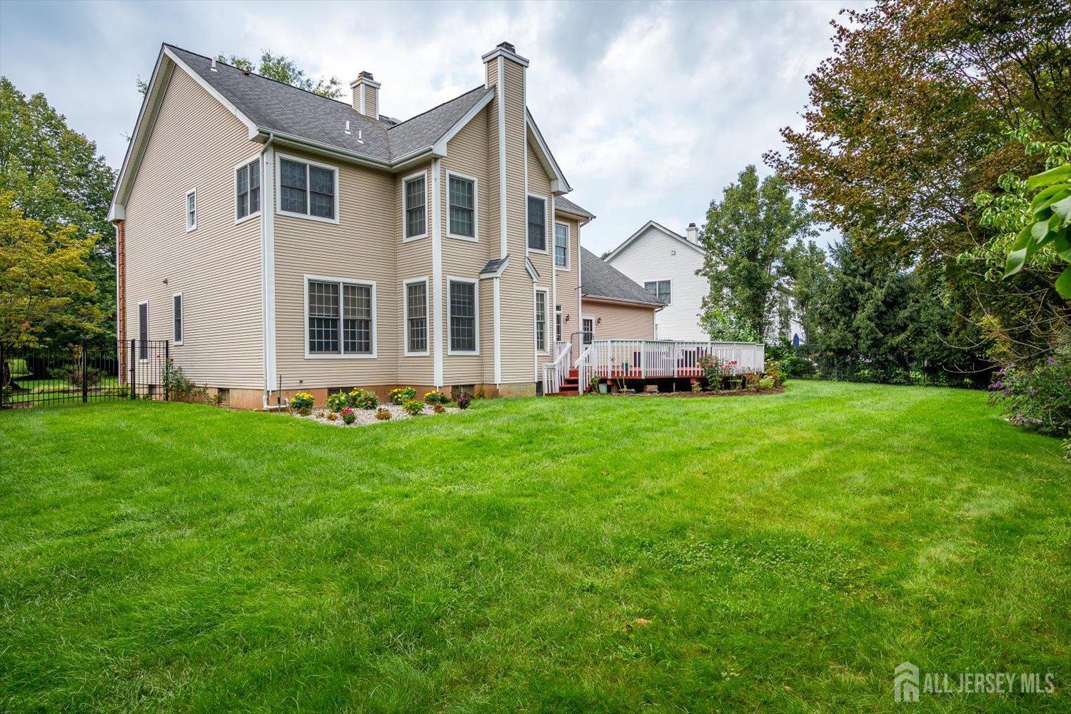 8 Mcbride Way Bridgewater NJ 08807