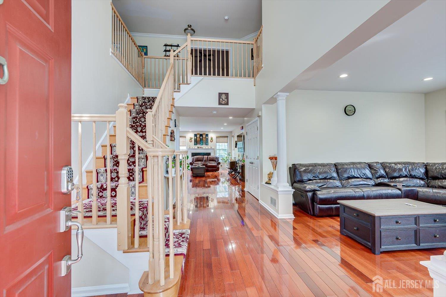 8 Mcbride Way Bridgewater NJ 08807