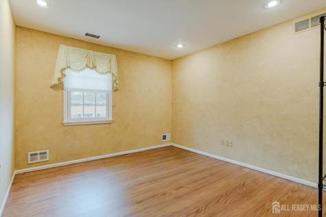 950 Schweitzer Place North Brunswick NJ 08902