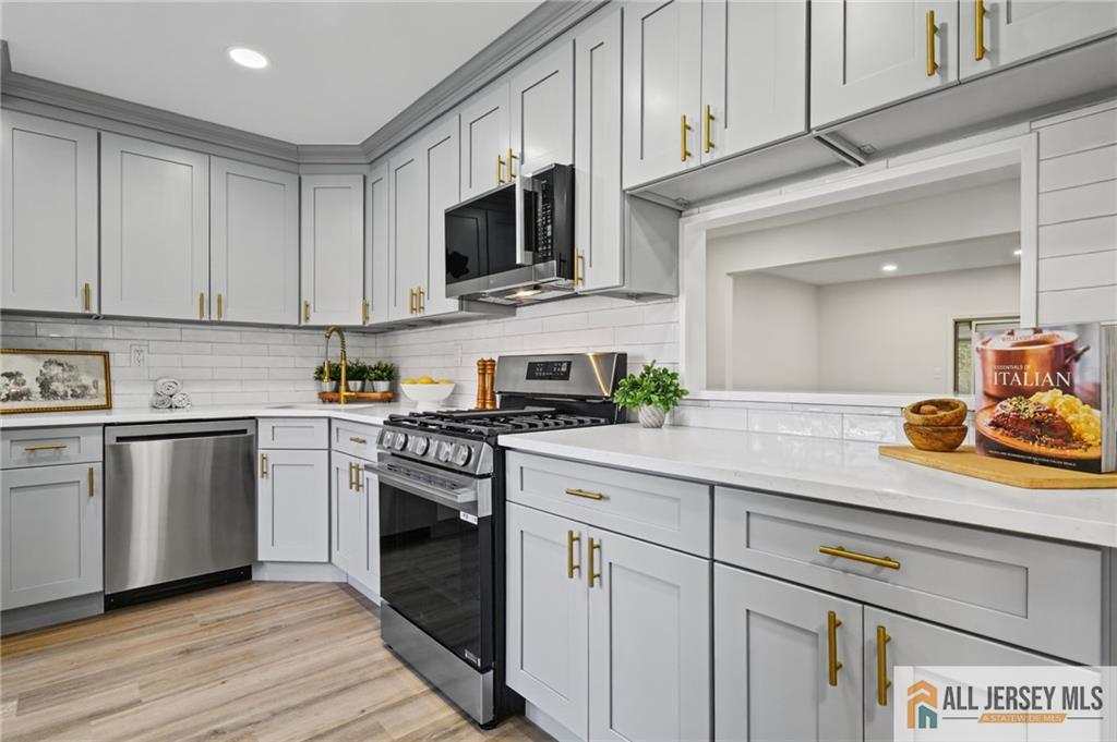275 Constitution Circle North Brunswick NJ 08902