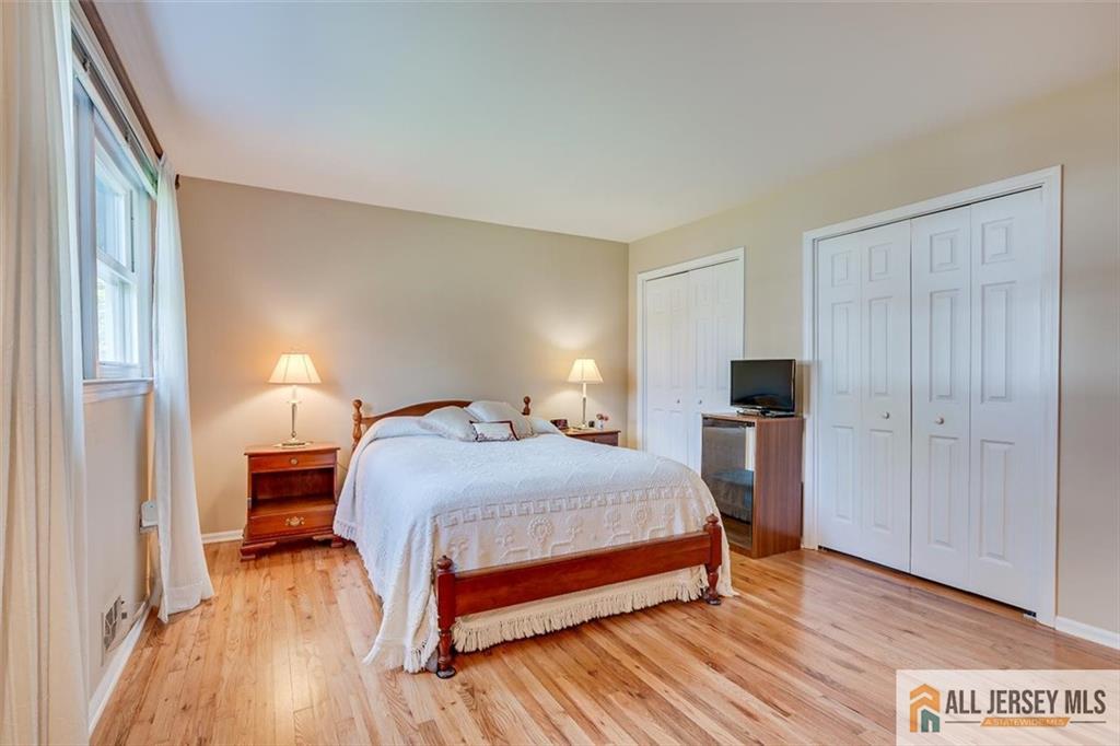 75 Oakey Drive South Brunswick NJ 08824