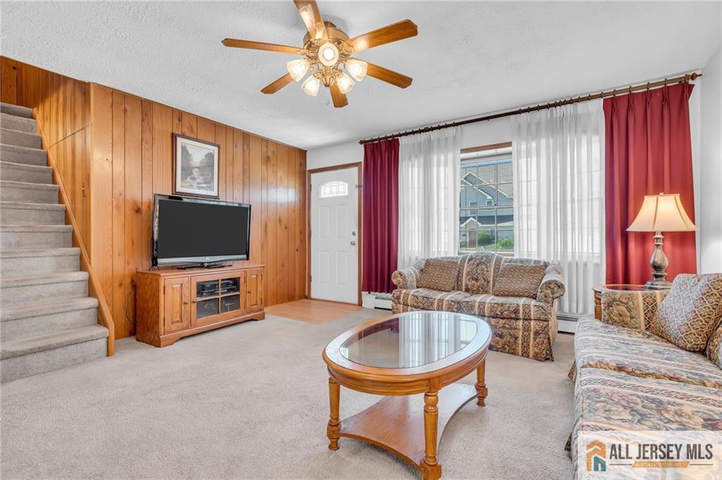 11 Richmond Road Edison NJ 08817