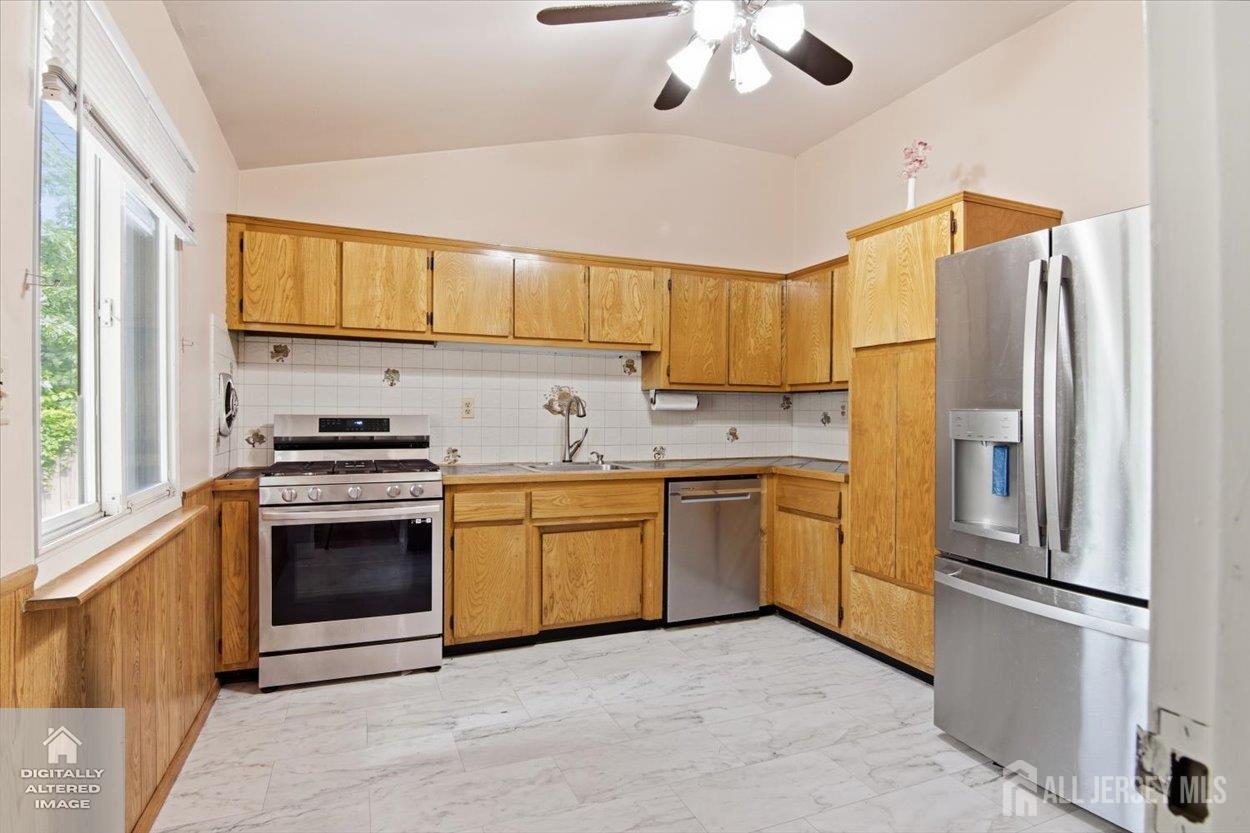 15 Bonham Drive Edison NJ 08837