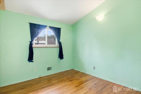 15 Bonham Drive Edison NJ 08837