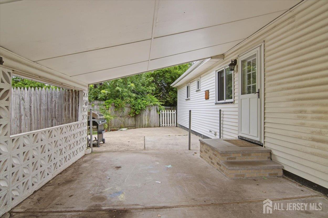 15 Bonham Drive Edison NJ 08837