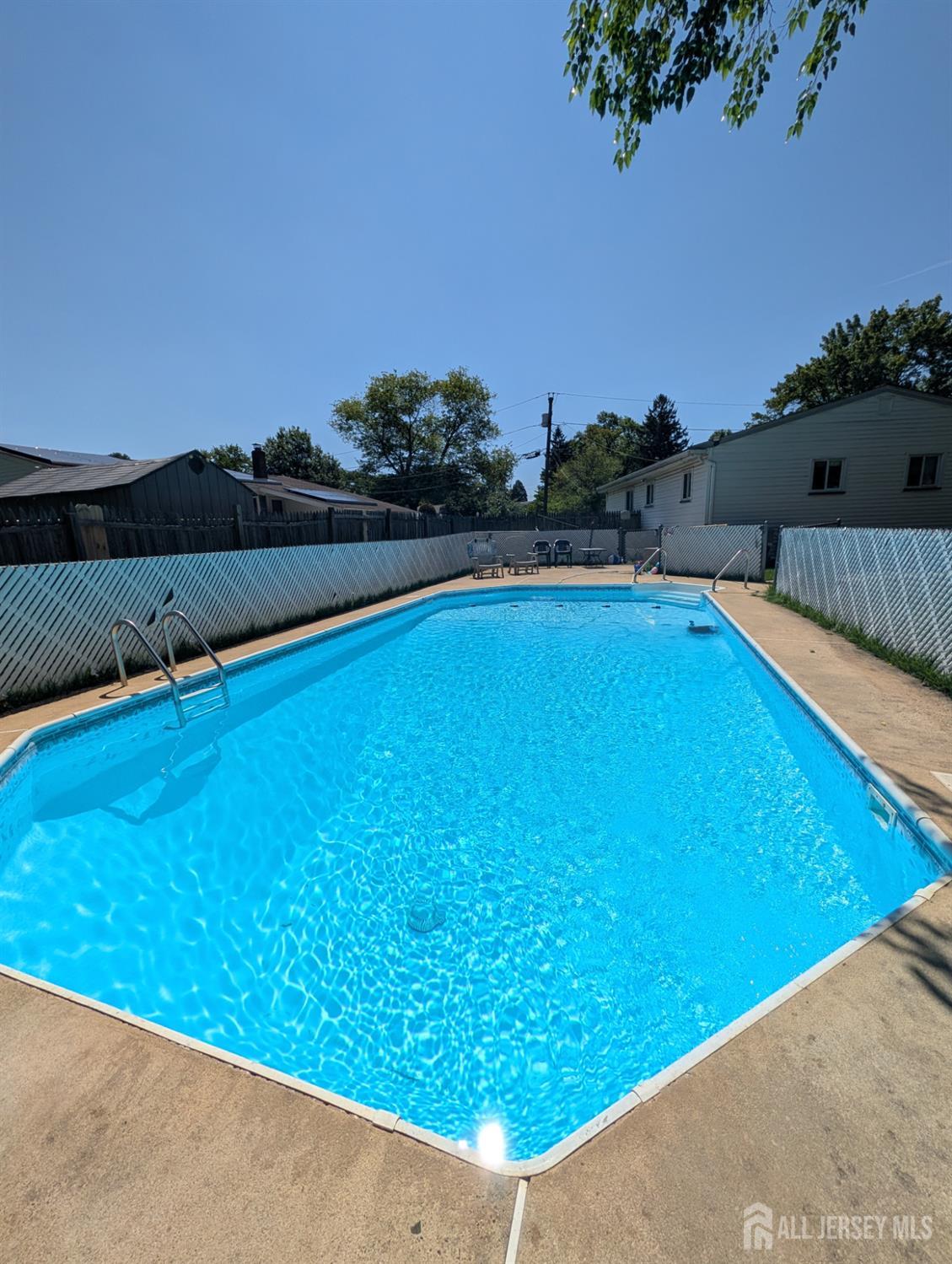 15 Bonham Drive Edison NJ 08837