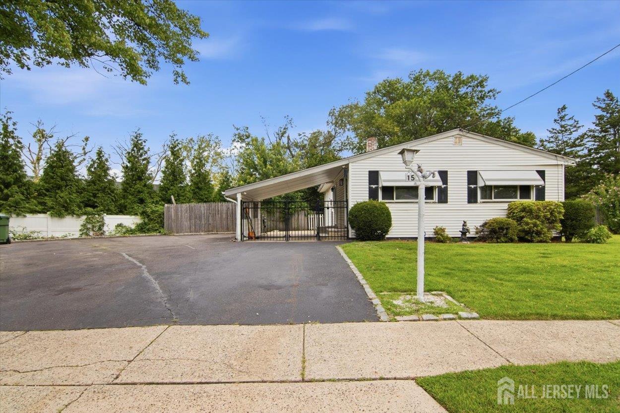15 Bonham Drive Edison NJ 08837