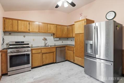 15 Bonham Drive Edison NJ 08837
