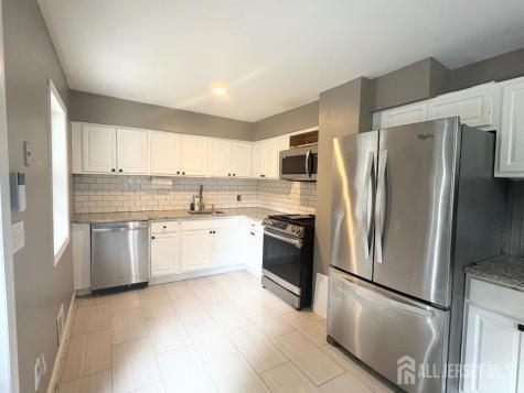 303 Stephenson Avenue Middlesex NJ 08845