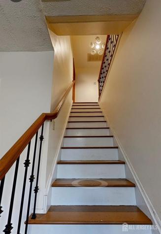 33 W Park Avenue Avenel NJ 07001