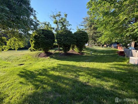 26 Cosgrove Court East Brunswick NJ 08816