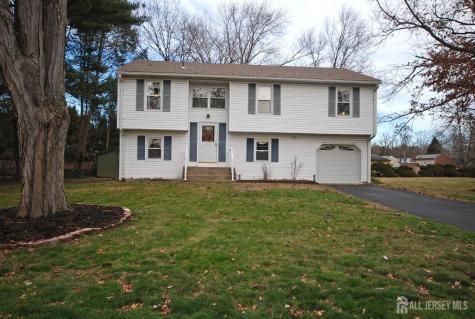 4 Linden Lane S Plainsboro NJ 08536