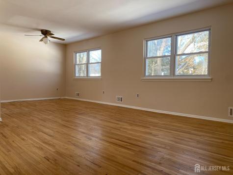 4 Linden Lane S Plainsboro NJ 08536