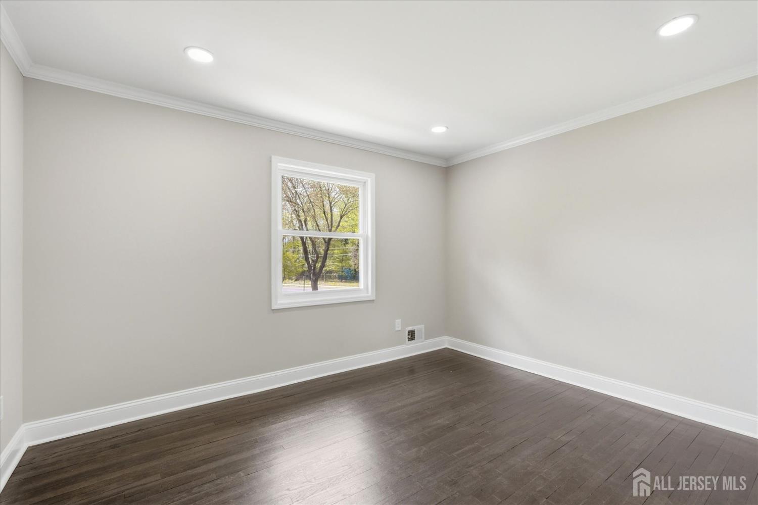 1 Sussex Road East Brunswick NJ 08816