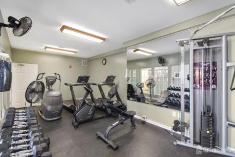 88 W Countryside Drive South Brunswick NJ 08540