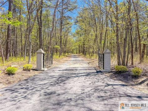 381 Monmouth Road Freehold Twp NJ 07728