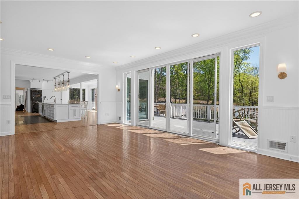 381 Monmouth Road Freehold Twp NJ 07728