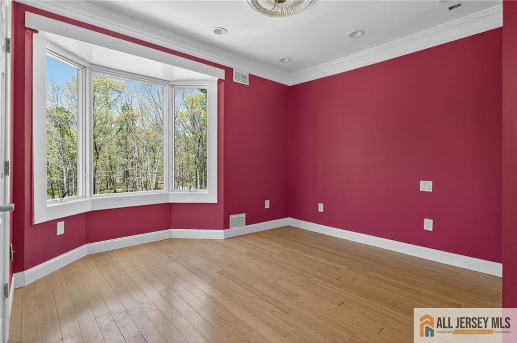 381 Monmouth Road Freehold Twp NJ 07728