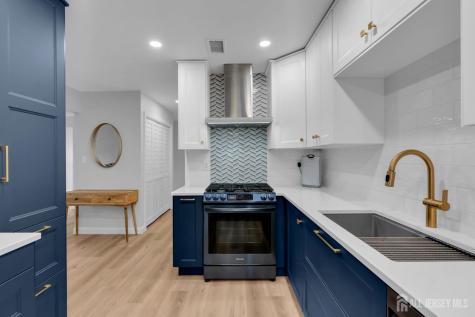 3 Lynn Court North Brunswick NJ 08902