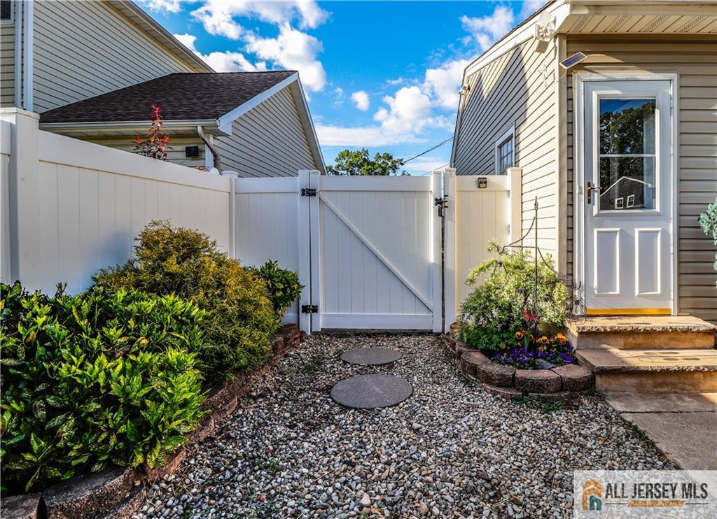 80 Elm Street Spotswood NJ 08884