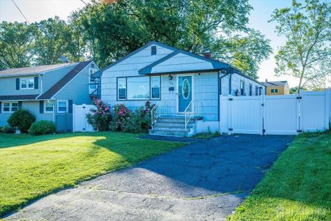 320 Demorest Avenue Avenel NJ 07001