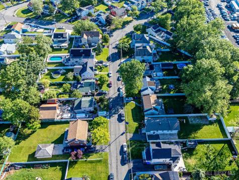 320 Demorest Avenue Avenel NJ 07001
