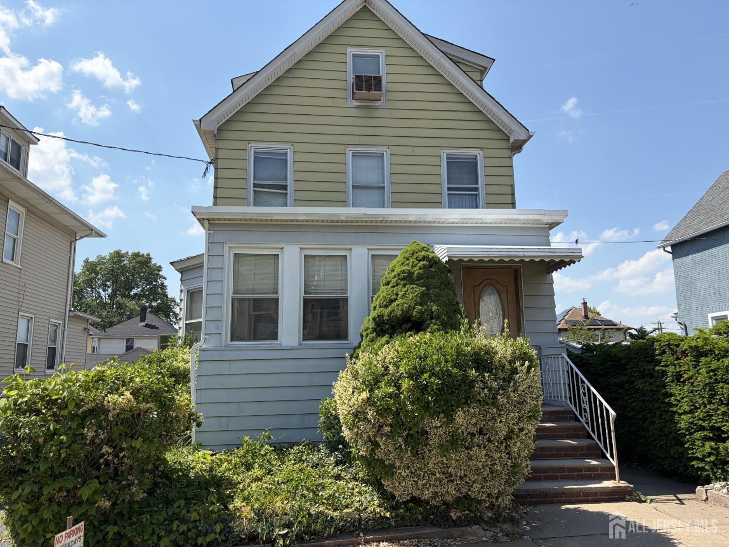 95 Emerson Street Carteret NJ 07008