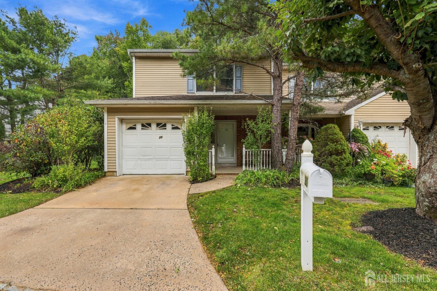 20 Parkside Drive Spotswood NJ 08884